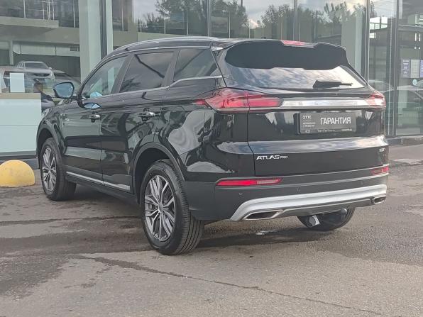 Geely Atlas Pro с пробегом 2023 года, цена 1 995 000 рублей, 72807 км, внедорожник, Автокод Объявления