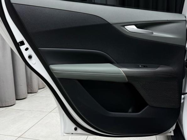 Changan Lamore с пробегом 2024 года, цена 2 249 000 рублей, 15412 км, седан, Автокод Объявления