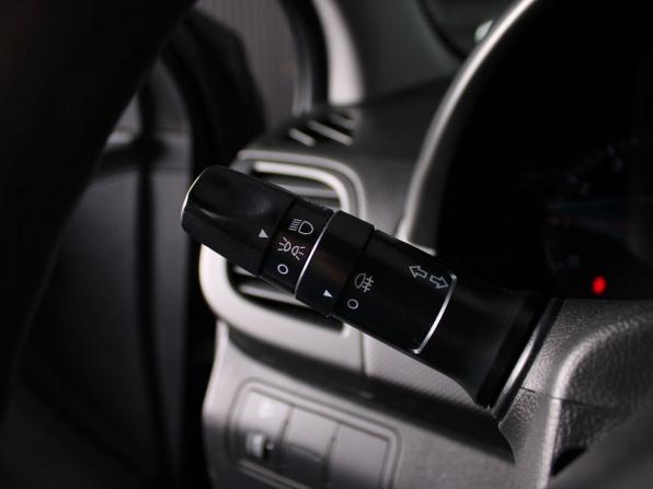 Hyundai Solaris I с пробегом 2013 года, цена 850 000 рублей, 202000 км, седан, Автокод Объявления