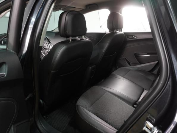 Opel Astra J с пробегом 2011 года, цена 889 000 рублей, 102704 км, хэтчбек, Автокод Объявления