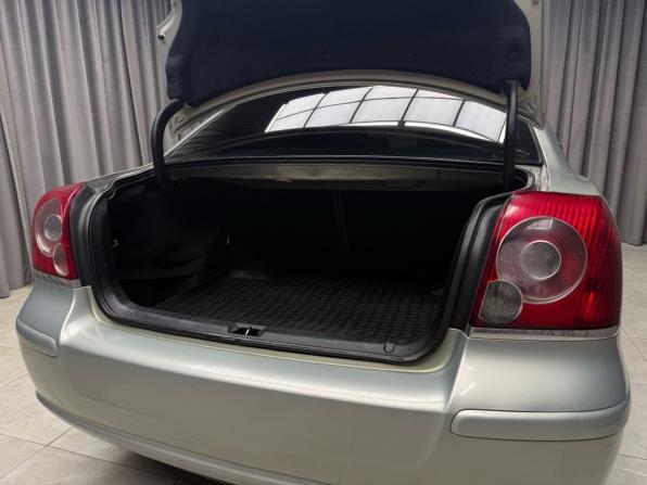 Toyota Avensis II Рестайлинг с пробегом 2008 года, цена 750 000 рублей, 258000 км, седан, Автокод Объявления
