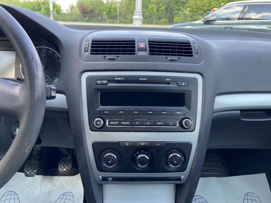Skoda Octavia II (A5) Рестайлинг Москва  - изображение 18