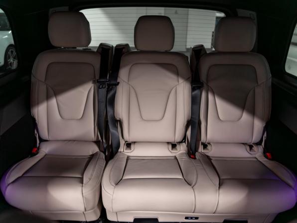Новый Mercedes-Benz V-Класс III (W447) Рестайлинг 2 2026 года, цена 14 933 000 рублей, минивэн, Автокод Объявления