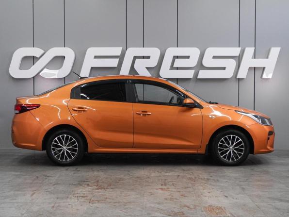 Kia Rio IV с пробегом 2018 года, цена 1 449 000 рублей, 89682 км, седан, Автокод Объявления