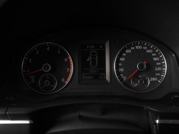 Volkswagen Scirocco III с пробегом 2013 года, цена 1 399 000 рублей, 211653 км, хэтчбек, Автокод Объявления