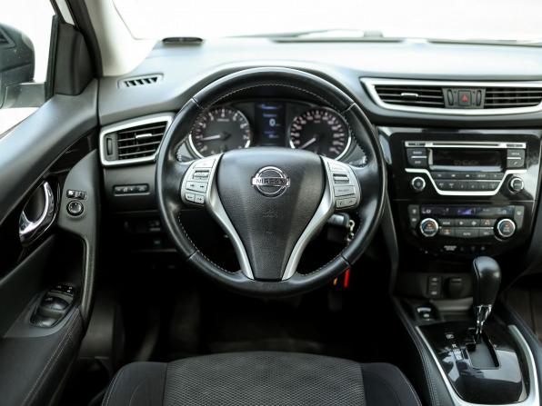 Nissan Qashqai II с пробегом 2015 года, цена 1 559 000 рублей, 97510 км, внедорожник, Автокод Объявления