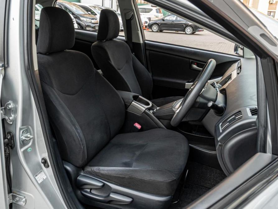 Toyota Prius III Рестайлинг (XW30) Краснодар  - изображение 10