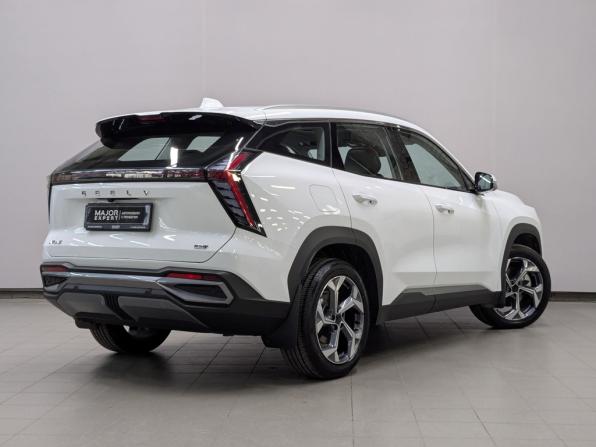 Geely Atlas II с пробегом 2024 года, цена 3 100 000 рублей, 7418 км, внедорожник, Автокод Объявления