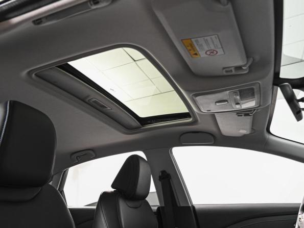 Chevrolet Monza II Рестайлинг с пробегом 2023 года, цена 1 599 000 рублей, 43056 км, седан, Автокод Объявления