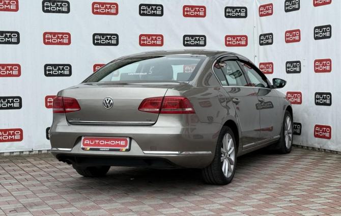 Volkswagen Passat B7 с пробегом 2013 года, цена 1 169 990 рублей, 221000 км, седан, Автокод Объявления