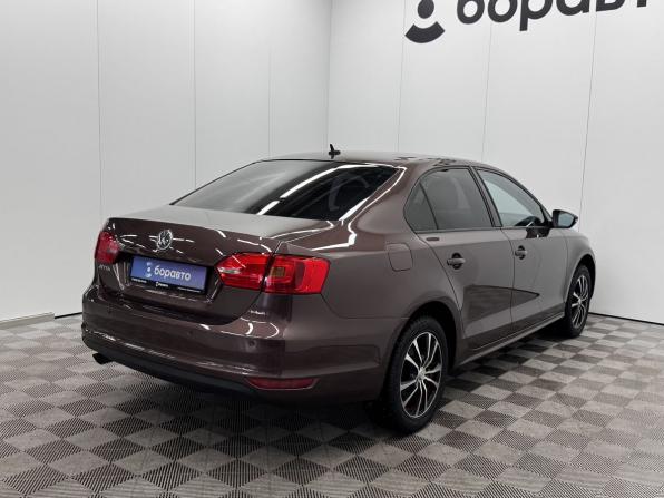 Volkswagen Jetta VI с пробегом 2014 года, цена 999 000 рублей, 211929 км, седан, Автокод Объявления