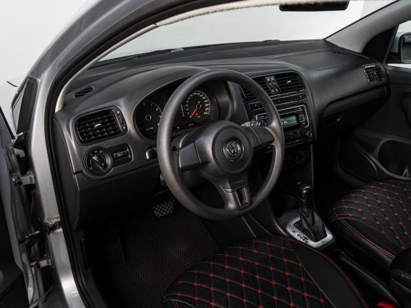 Volkswagen Polo V с пробегом 2013 года, цена 850 000 рублей, 159065 км, седан, Автокод Объявления