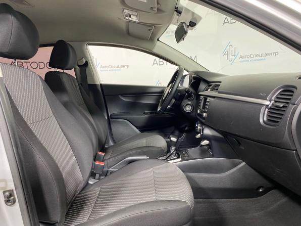 Kia Rio IV с пробегом 2018 года, цена 1 258 800 рублей, 126458 км, седан, Автокод Объявления