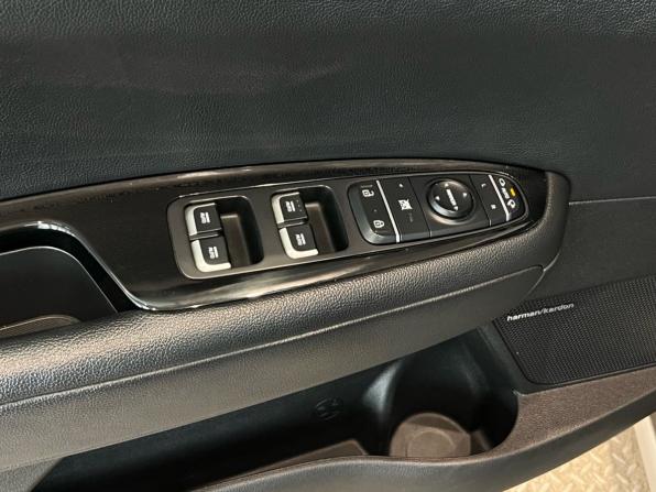 Kia Optima IV с пробегом 2016 года, цена 1 999 000 рублей, 99500 км, седан, Автокод Объявления