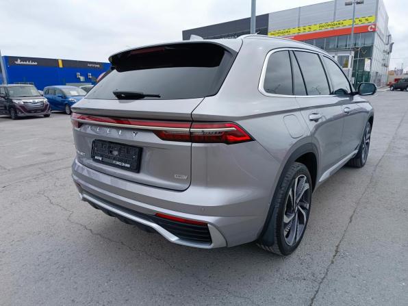 Geely Monjaro I с пробегом 2023 года, цена 3 099 995 рублей, 65366 км, внедорожник, Автокод Объявления