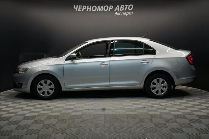 Skoda Rapid I Рестайлинг с пробегом 2019 года, цена 1 250 000 рублей, 158000 км, лифтбек, Автокод Объявления