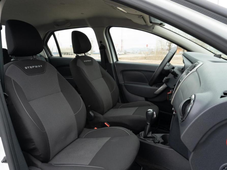 Renault Logan II Рестайлинг Улан-Удэ  - изображение 12