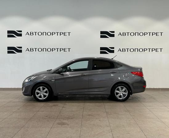 Hyundai Solaris I с пробегом 2014 года, цена 549 000 рублей, 322157 км, седан, Автокод Объявления