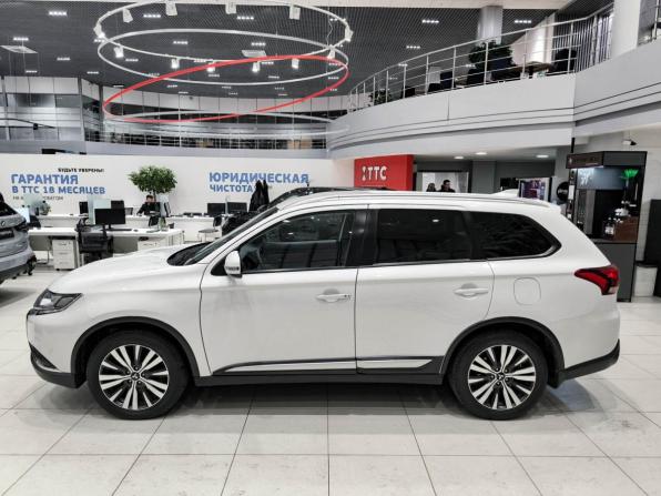 Mitsubishi Outlander III Рестайлинг 3 с пробегом 2019 года, цена 2 570 000 рублей, 75000 км, внедорожник, Автокод Объявления