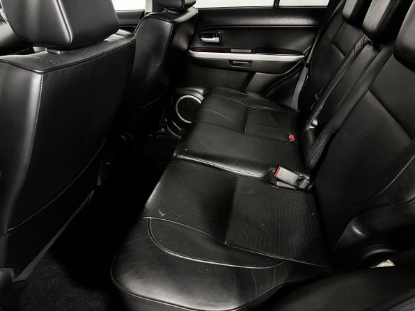 Suzuki Grand Vitara II с пробегом 2007 года, цена 900 000 рублей, 220000 км, внедорожник, Автокод Объявления