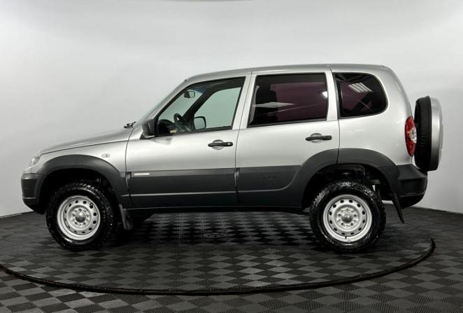Chevrolet Niva I Рестайлинг с пробегом 2018 года, цена 755 000 рублей, 102443 км, внедорожник, Автокод Объявления