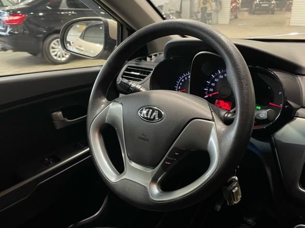 Kia Rio III Рестайлинг с пробегом 2015 года, цена 729 000 рублей, 134648 км, седан, Автокод Объявления