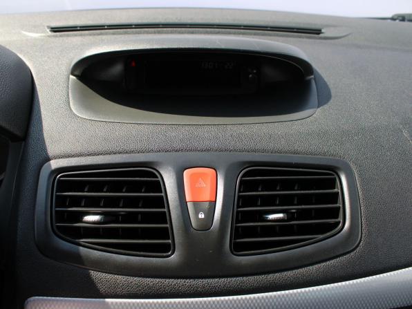Renault Fluence I с пробегом 2011 года, цена 679 000 рублей, 120132 км, седан, Автокод Объявления