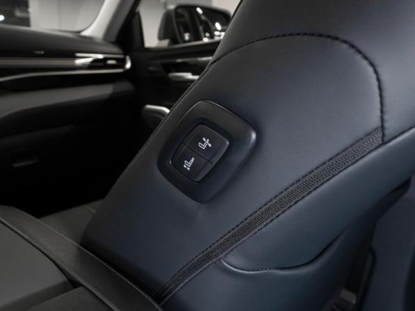 Toyota Highlander IV (XU70) с пробегом 2025 года, цена 5 350 000 рублей, 30 км, внедорожник, Автокод Объявления