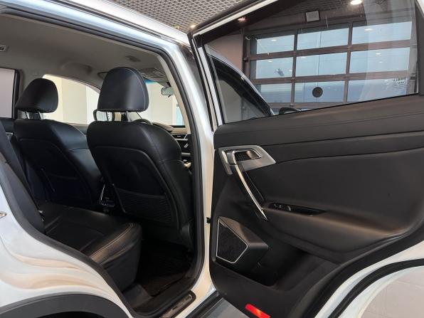 Geely Atlas I с пробегом 2018 года, цена 1 586 000 рублей, 128205 км, внедорожник, Автокод Объявления