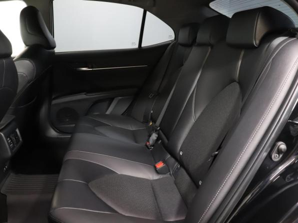 Toyota Camry VIII (XV70) Рестайлинг с пробегом 2021 года, цена 2 949 000 рублей, 92585 км, седан, Автокод Объявления