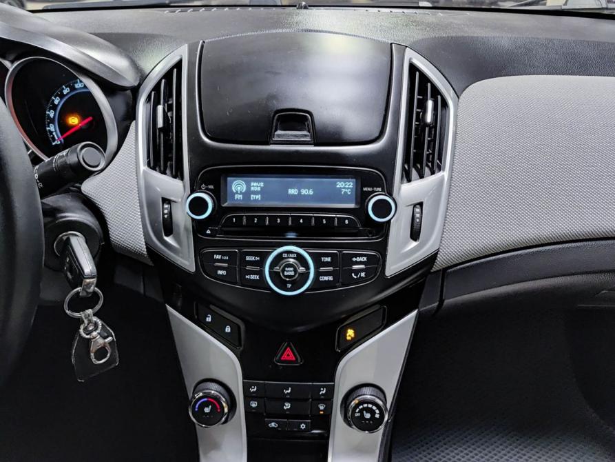 Chevrolet Cruze I Рестайлинг Набережные Челны  - изображение 18
