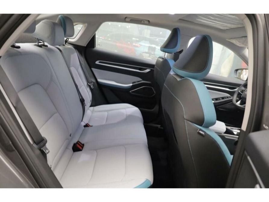 Geely Emgrand II Москва  - изображение 10