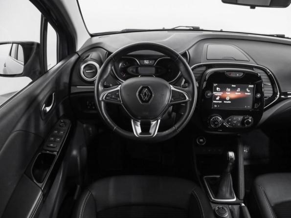 Renault Kaptur I Рестайлинг с пробегом 2021 года, цена 1 599 000 рублей, 136589 км, внедорожник, Автокод Объявления