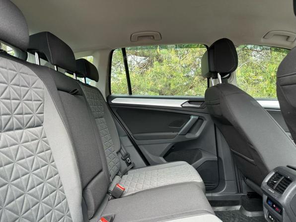 Volkswagen Tiguan II Рестайлинг с пробегом 2021 года, цена 3 449 000 рублей, 74262 км, внедорожник, Автокод Объявления
