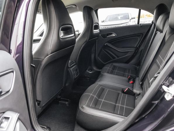 Mercedes-Benz A-Класс III (W176) Рестайлинг с пробегом 2015 года, цена 1 349 000 рублей, 209638 км, хэтчбек, Автокод Объявления