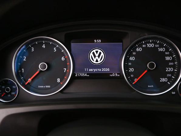 Volkswagen Touareg II с пробегом 2013 года, цена 1 855 000 рублей, 217000 км, внедорожник, Автокод Объявления