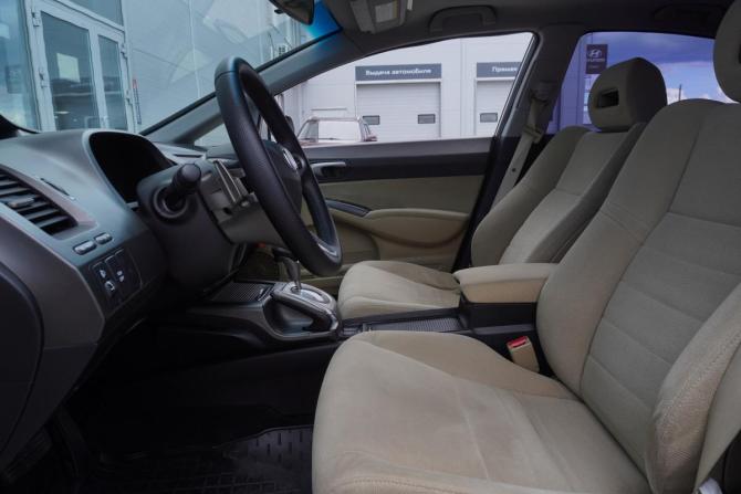 Honda Civic VIII с пробегом 2006 года, цена 880 000 рублей, 331600 км, седан, Автокод Объявления