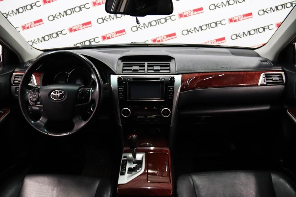 Toyota Camry VII (XV50) Сургут  - изображение 8