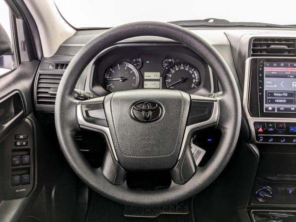 Toyota Land Cruiser Prado 150 Series Рестайлинг 2 с пробегом 2018 года, цена 4 150 000 рублей, 116994 км, внедорожник, Автокод Объявления