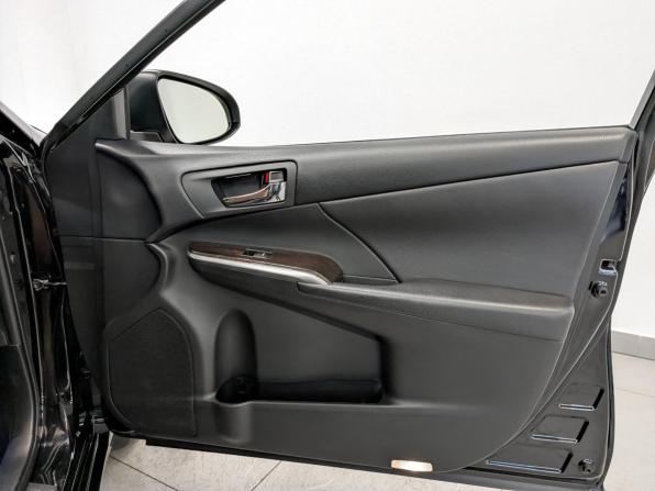 Toyota Camry VII (XV50) Рестайлинг 2 с пробегом 2018 года, цена 2 750 000 рублей, 109244 км, седан, Автокод Объявления