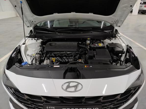 Hyundai Elantra VII (CN7) с пробегом 2022 года, цена 2 350 000 рублей, 41285 км, седан, Автокод Объявления