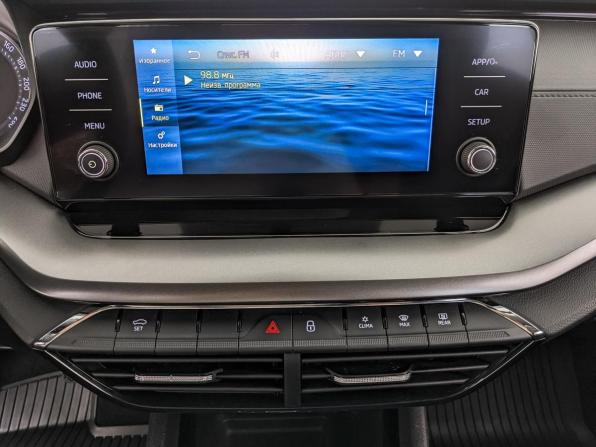 Skoda Octavia IV (A8) с пробегом 2021 года, цена 2 415 000 рублей, 73007 км, лифтбек, Автокод Объявления