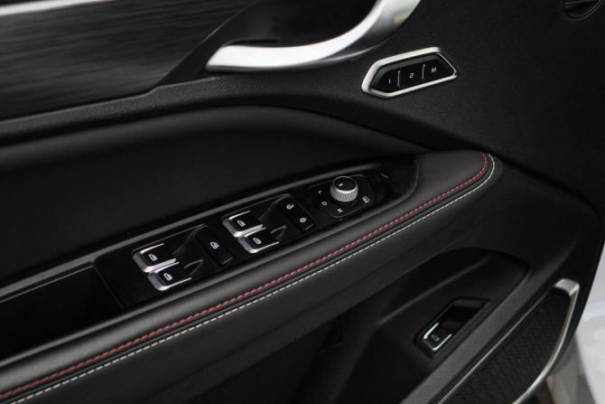 Geely Tugella I с пробегом 2022 года, цена 2 755 000 рублей, 60770 км, внедорожник, Автокод Объявления