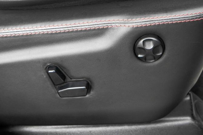 Jeep Grand Cherokee IV (WK2) с пробегом 2012 года, цена 3 049 000 рублей, 141000 км, внедорожник, Автокод Объявления