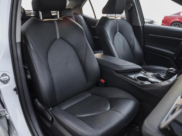 Toyota Camry VIII (XV70) Рестайлинг с пробегом 2021 года, цена 3 154 700 рублей, 63308 км, седан, Автокод Объявления