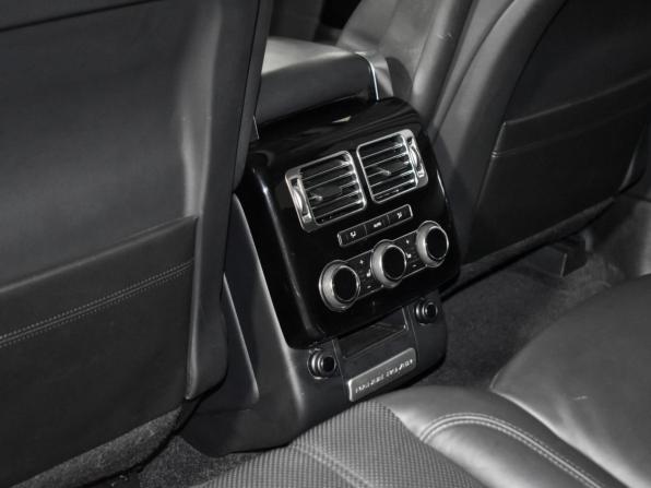 Land Rover Range Rover IV с пробегом 2013 года, цена 2 770 000 рублей, 210000 км, внедорожник, Автокод Объявления