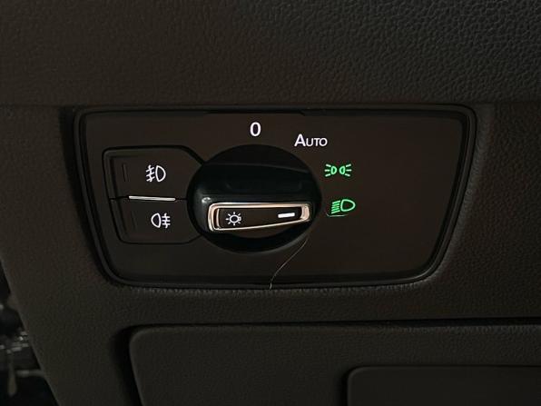 Volkswagen Passat B8 с пробегом 2018 года, цена 2 497 000 рублей, 143605 км, универсал, Автокод Объявления