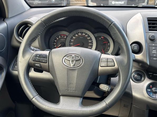 Toyota RAV4 III (XA30) Рестайлинг с пробегом 2012 года, цена 1 890 000 рублей, 104238 км, внедорожник, Автокод Объявления