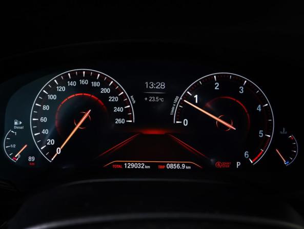 BMW 5 серии VII (G30/G31/G38) с пробегом 2018 года, цена 4 098 000 рублей, 128077 км, седан, Автокод Объявления