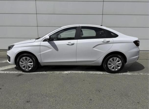 Lada (ВАЗ) Vesta I Рестайлинг (NG) с пробегом 2023 года, цена 1 290 000 рублей, 3280 км, седан, Автокод Объявления